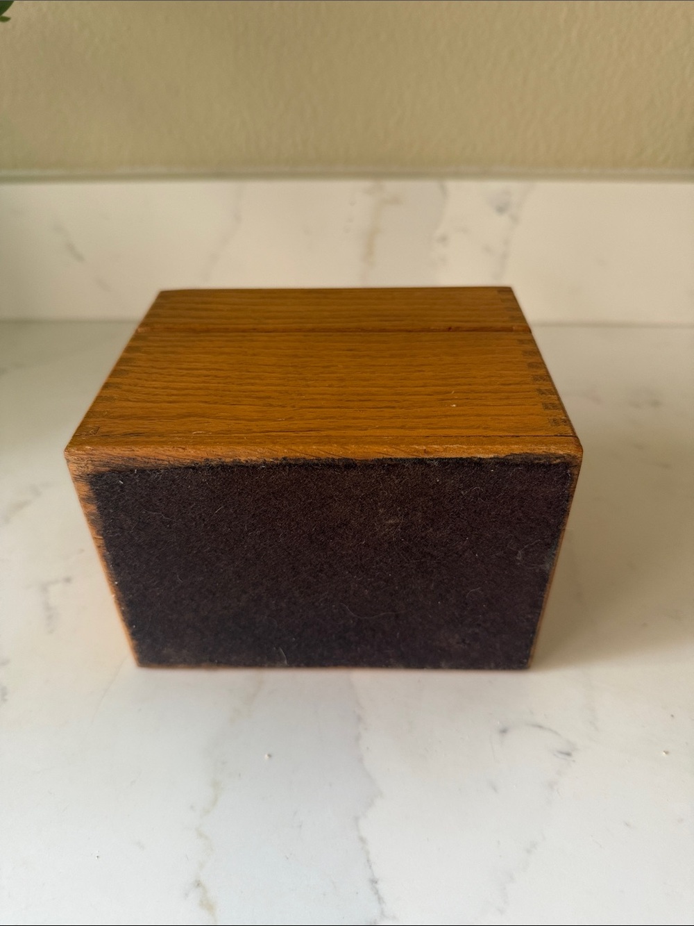 Vintage Wooden Recipe Box 60’s with handwritten recipes - Picture 8 of 9